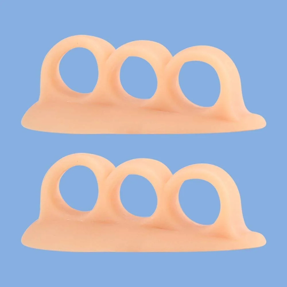 Three Pores Toe Separators Feet Valgus Corrector Foot Care Tools Toe Valgus Adjuster Curved and Deformed Toes SEBS Toe Splitter