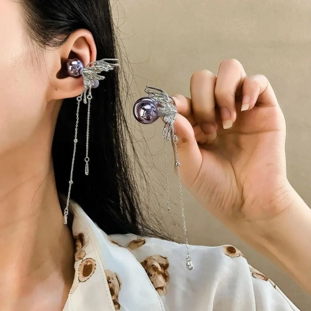 Creative Butterfly Earphone Clips Silver Tassels Headphone Accessories Artificial Crystals Two Pieces Set Earphone Decorations
