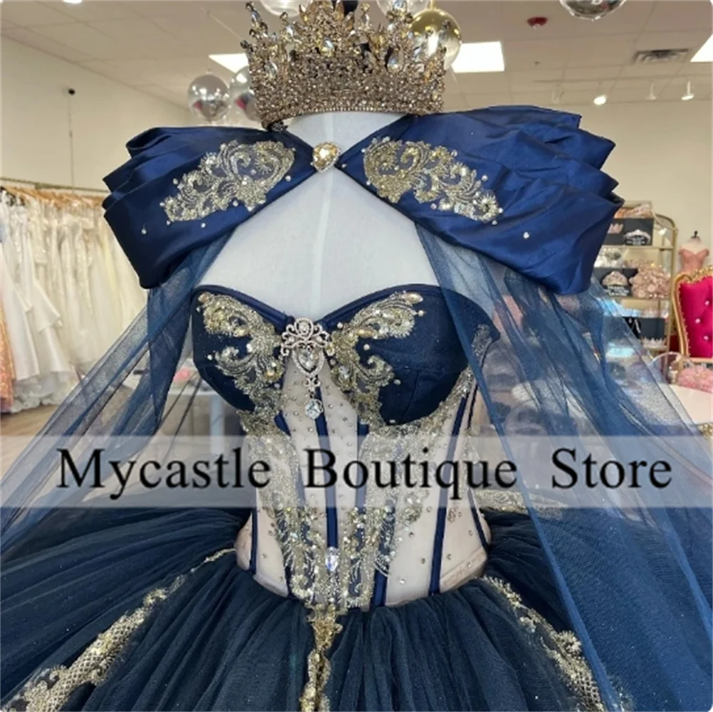 Precioso vestido de Quinceañera de encaje azul marino, apliques dorados con capa, vestido de baile dulce 16, vestido de fiesta de cumpleaños de princesa 2023