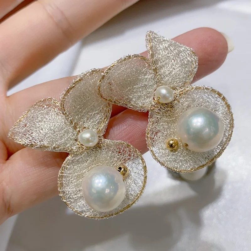 

SGARIT Trending Pearl Jewelry DIY Italian Craftwork Rabbit Lace 10-11mm 14k Filled Gold Natural Pearl Stud Earring for Girls