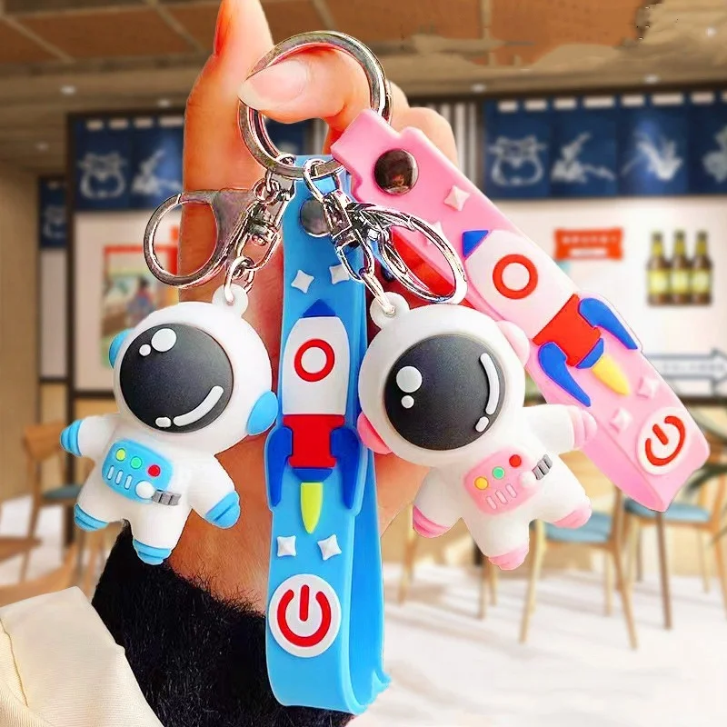 HOT Keychains Astronaut Key Chain Spacemen Cute Lovely Pendant Car Key Decoration Cartoon Couple Pendant Friendship Keychain