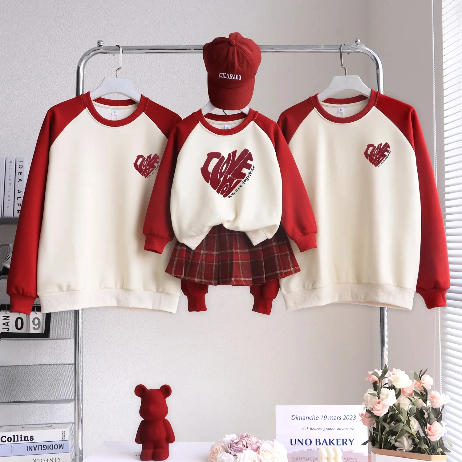 Family Matching Heart Sweatshirts Father Mom Kids Baby Bodysuit Christmas New Year Couple Love Crewneck Tops Infant Romper  567