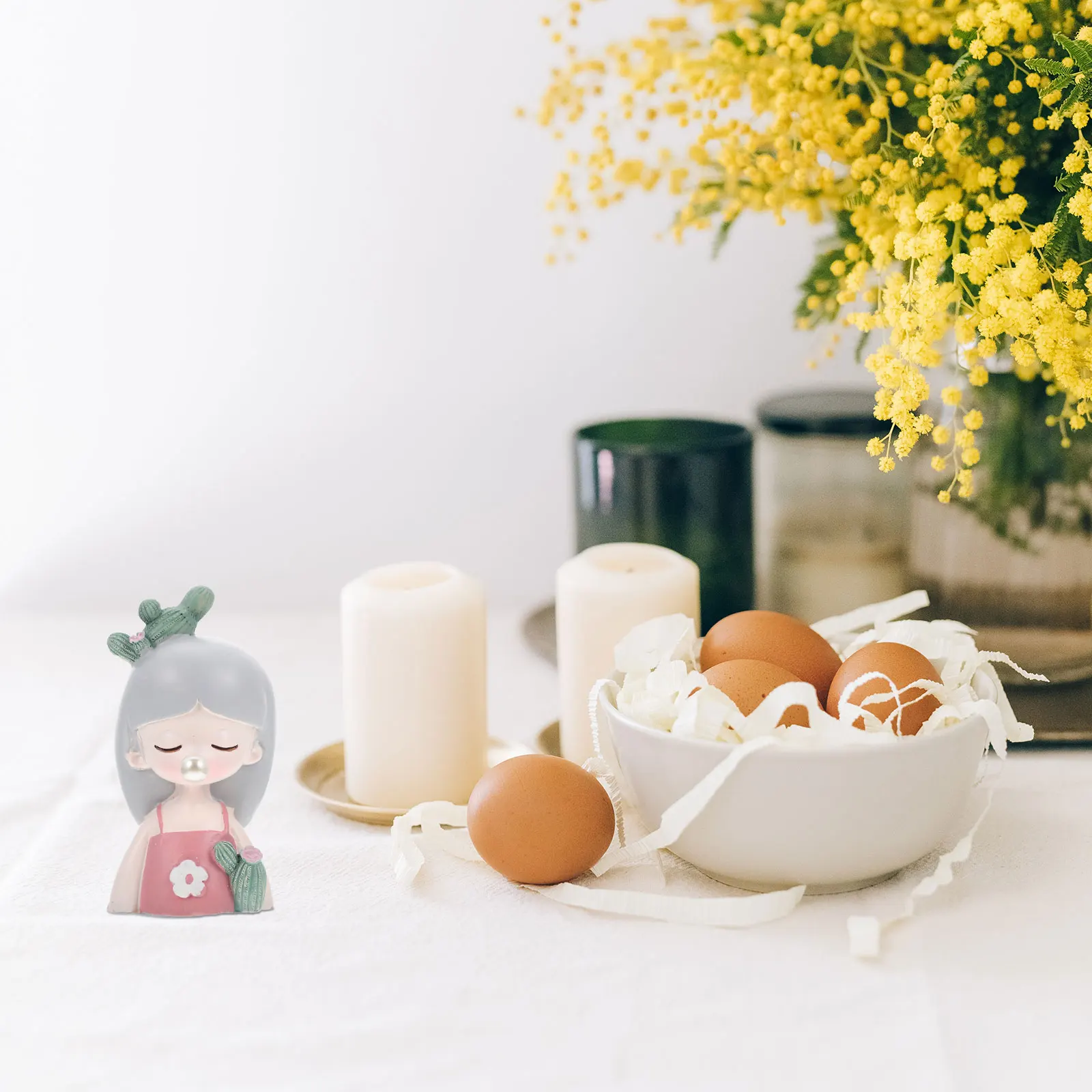 Cactus nament Indoor Desktop Decor Resin Craft Figurine Exquisite Girl Adornment Blowing Bubble Design Home Office Space Novelty