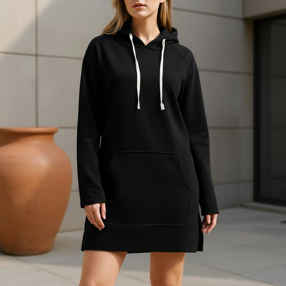 Sukienka damska z kapturem, czarna, z długim rękawem, oversize, z rozcięciem u dołu, sznurkiem, dużymi kieszeniami, luźna, streetwearowa, codzienna, na co dzień, 2025