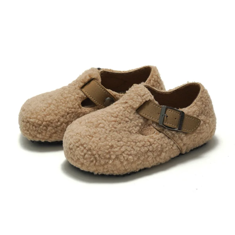 Jesienno-zimowe nowe dziecięce zamszowe buty z miękkiego drewna ciepłe codzienne buty chłopięce pluszowe dziewczęce bawełniane buty dziecięce dla chłopca dziewczynki