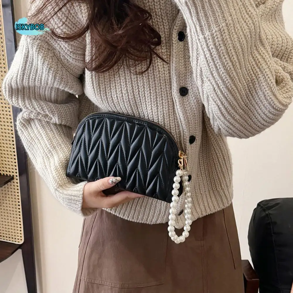 

Multifunctional Pearl Chain Makeup Bag PU Leather Large Capacity Travel Toiletry Bag Korean Style Lightweight Makeup Storage Bag