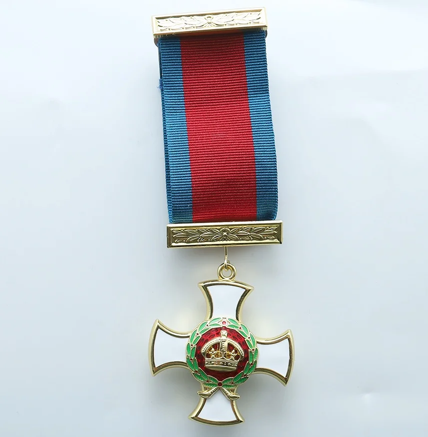

United Kingdom Distinguished Service Order Medal UK Military Honors Award BADGE Replica