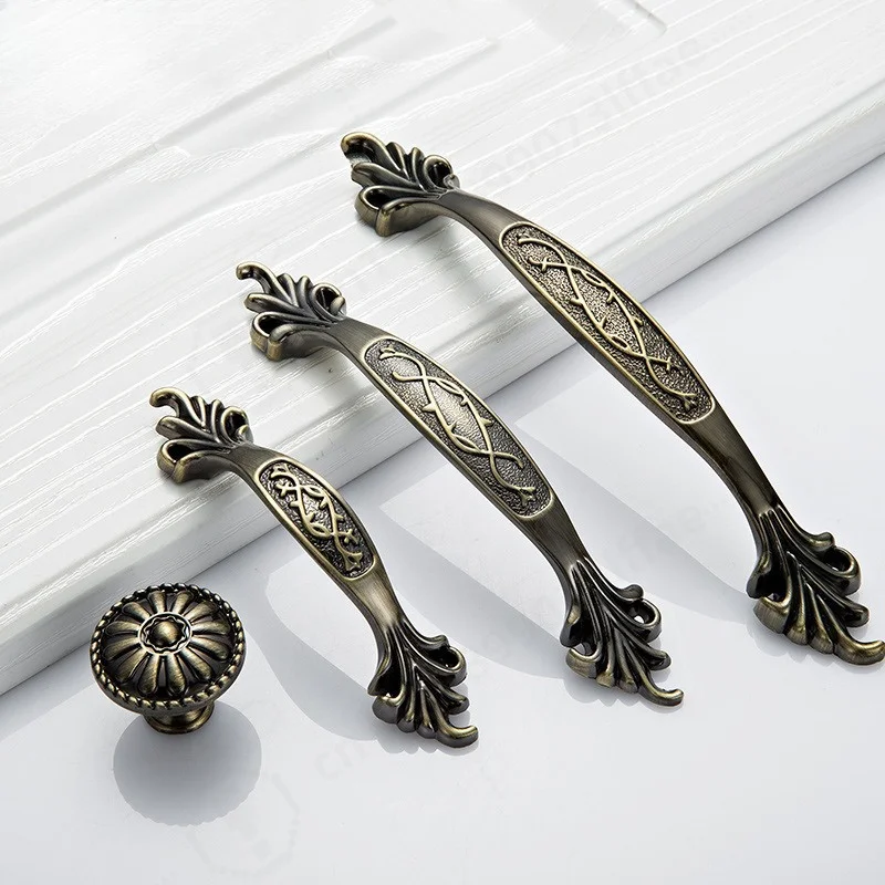 Furniture Pull Handle, European Style Knob for Cabinet Drawer Wardrobe Door, Modern Fish Tail Shape Hardware