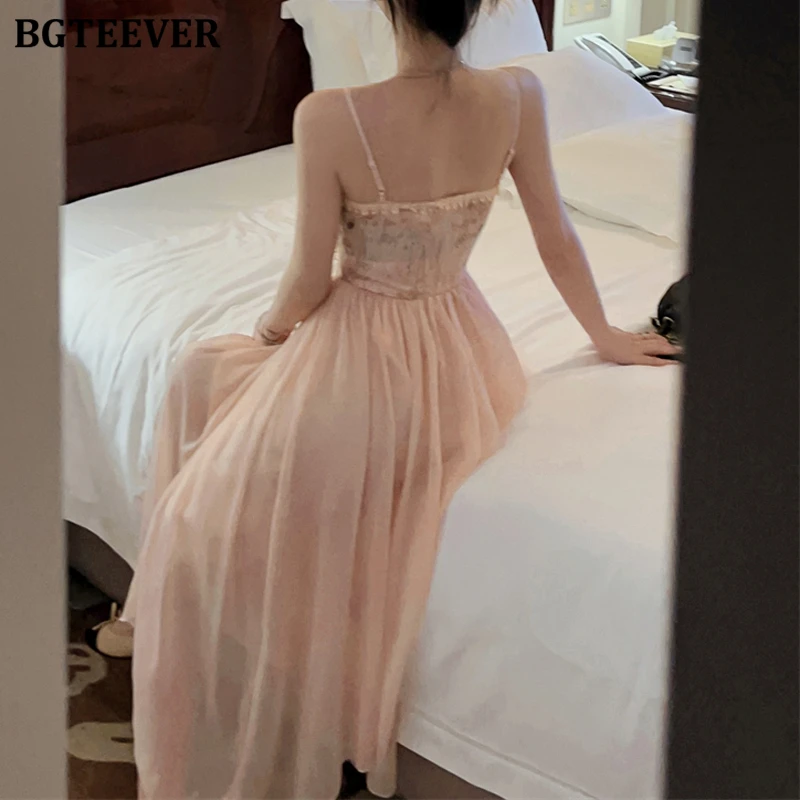 

BGTEEVER Elegant Spaghetti Strap Female A-line Dress Spring Summer Fashion Slim Waist Women Sleeveless Patchwork Dress