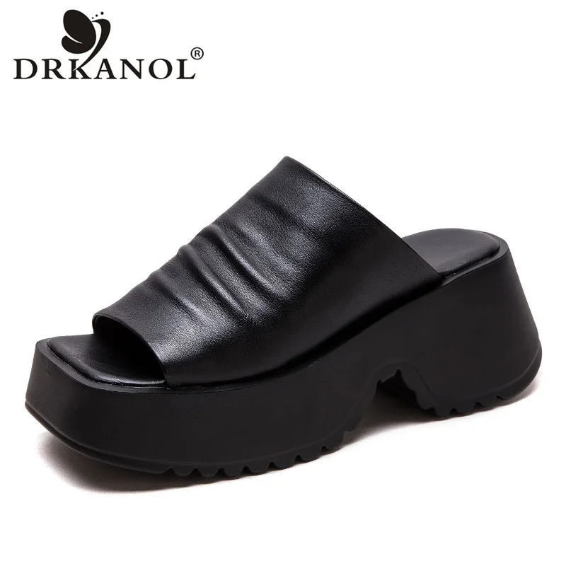 

DRKANOL женские тапочки на толстом высоком каблуке 7 см, увеличивающие рост плиссированные шлепанцы из натуральной кожи без шнуровки с открытым носком на массивной платформе