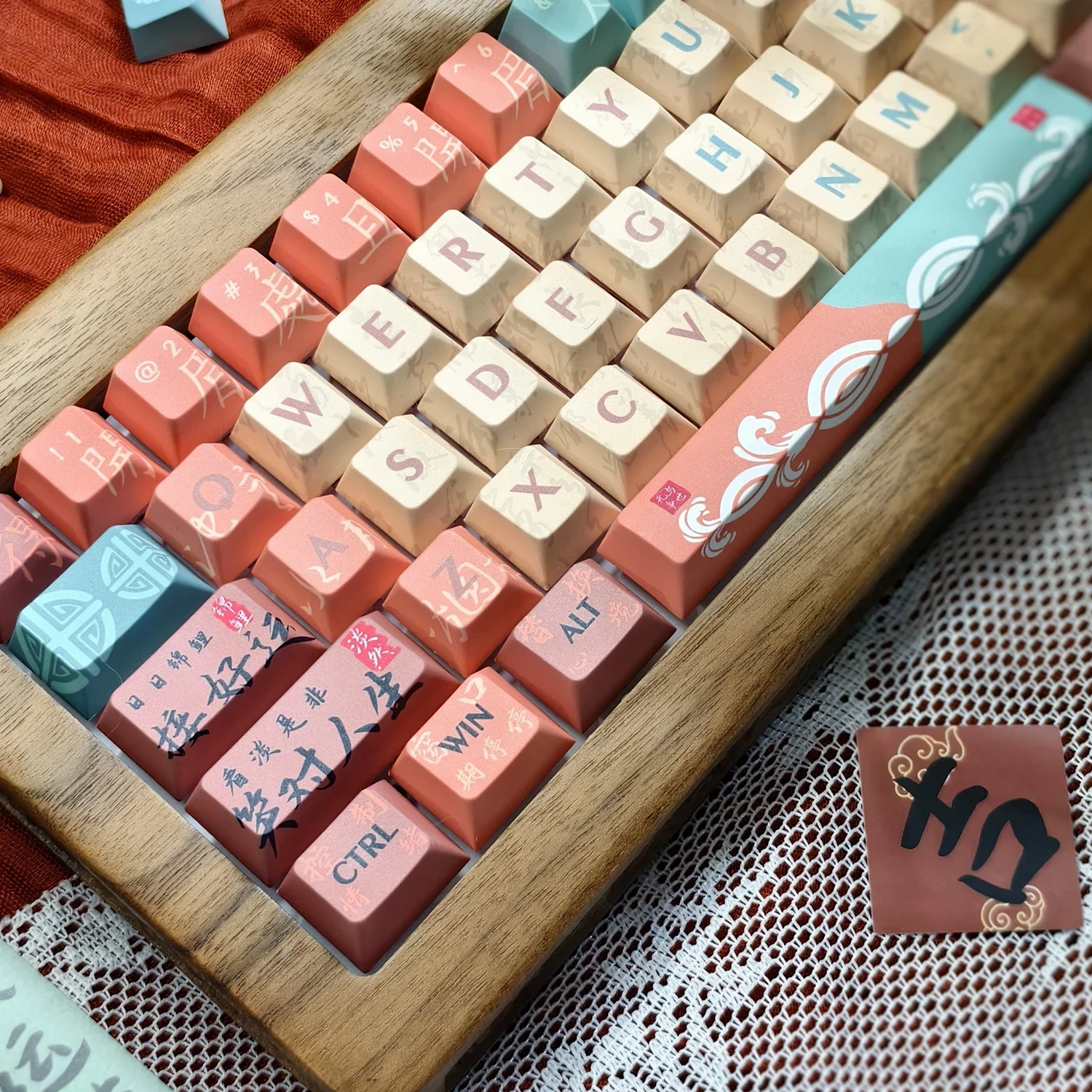 

theme antique keycap pbt hot sublimation original height small full set of mechanical keyboard