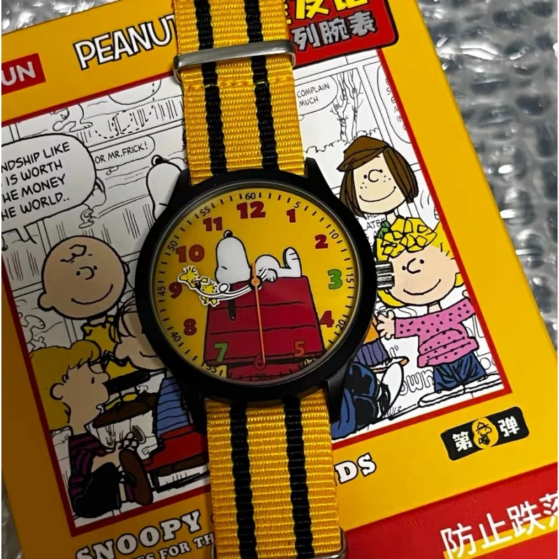 Echte Maihe En Snoopy Peanuts Horloge Blind Box Vrienden Gezamenlijke Collectie Trendy Randhorloges Verzamel Kindercadeaus
