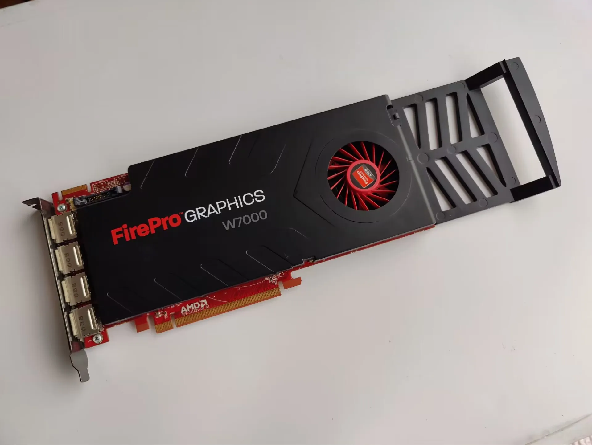 AMD FirePRO W7000 4G 전문가용 그래픽 카드, 3D 렌더링 비디오 편집, 4K 4DP 인터페이스