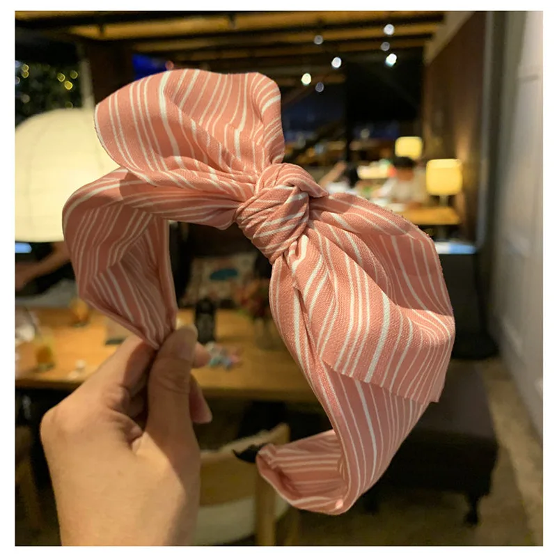 Korean Bow Headband for Women – Striped Fabric Hair Band with Cute Knot, Wash-Face & Outdoor Wear Valentine’s & New Year