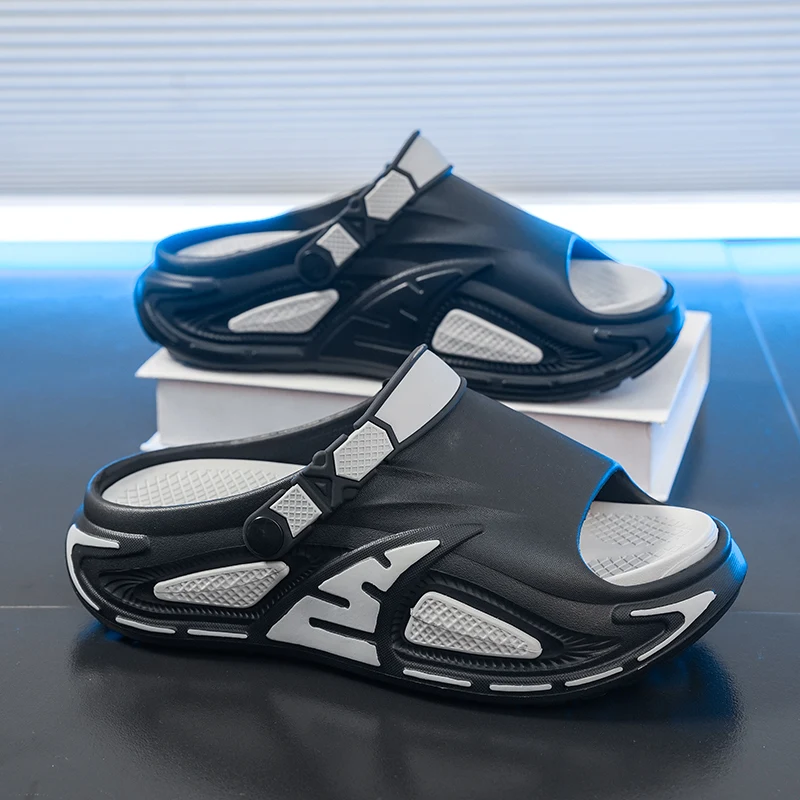 Summer Beach Vacation Men's Mecha-Style Color-Blocked Thick-Soled Flip-Flops, with Full-Body Drainage Design, Non-Slip Casual Sa
