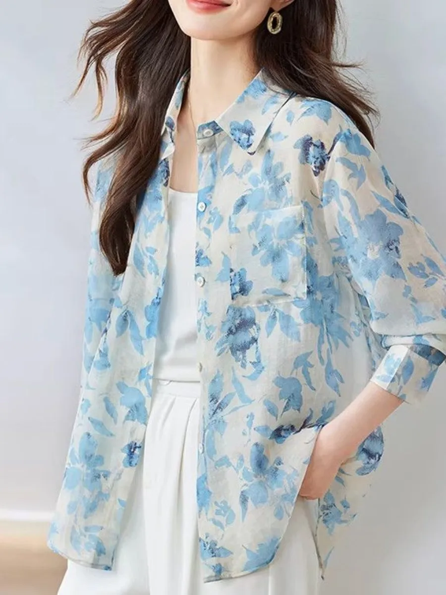 conjunto-de-duas-pecas-cardiga-leve-e-solto-de-manga-comprida-com-protecao-solar-e-estampa-de-verao-camisa-externa-modelado