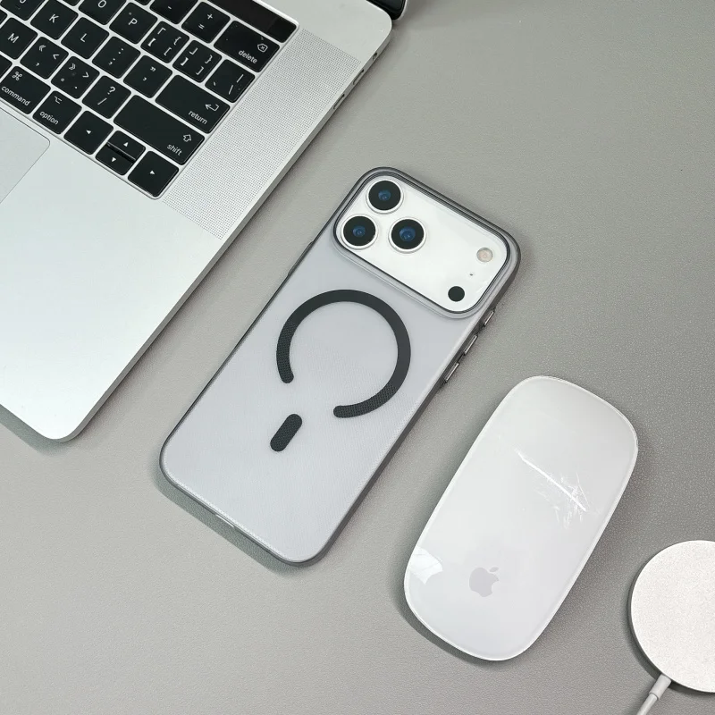 

Polka Dot Ice Mist Magnetic Case for Apple Devices17PromaxPhone caseiPhone16Metal buttons15Protective Sleeve14