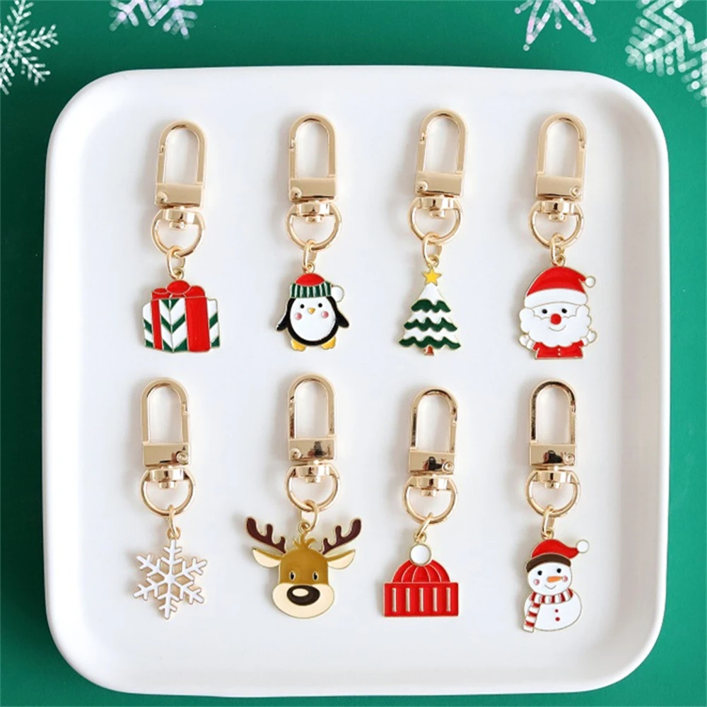 New Mixed Christmas Keychain Cute Santa Claus Deer Candy Pendant Keychain For Girls Kids Bags Decor Xmacs New Year Party Gift
