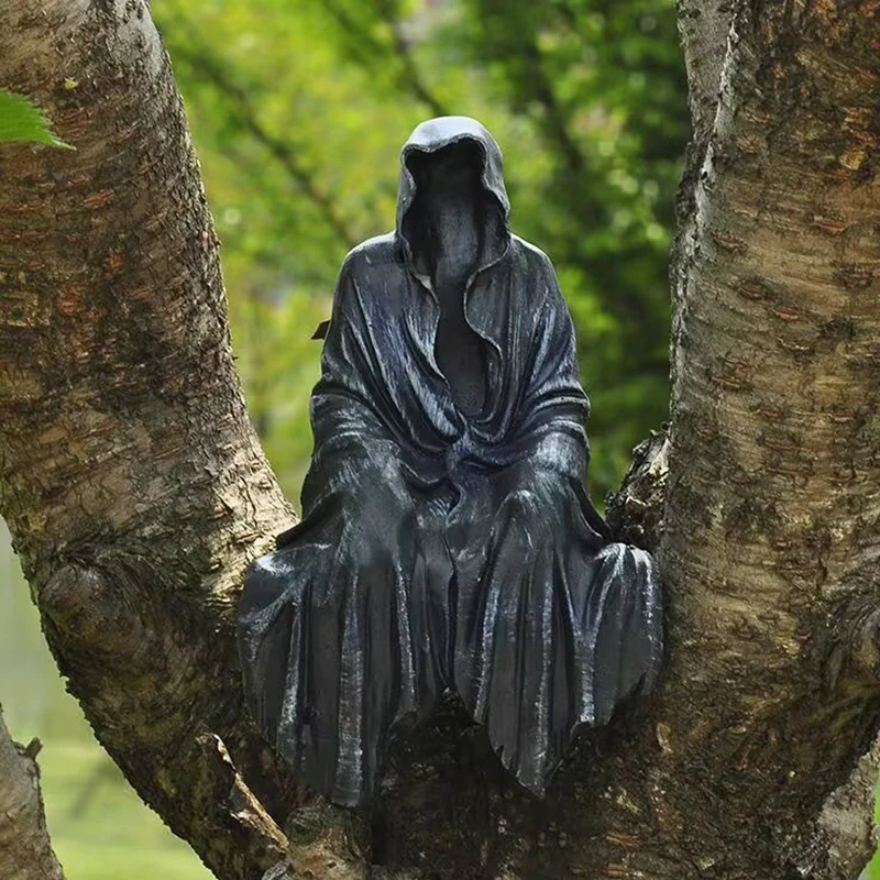 2023 New Reaping Solace The Reaper Sitting Statue Gothic Desktop Resin Black Sculptures For Home Decor Ornament