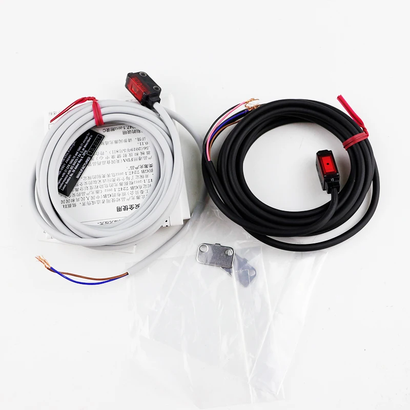 Japanese EX-L212-P amplifier built-in photoelectric switch sensor Ultra-small laser sensor EX-L212-P