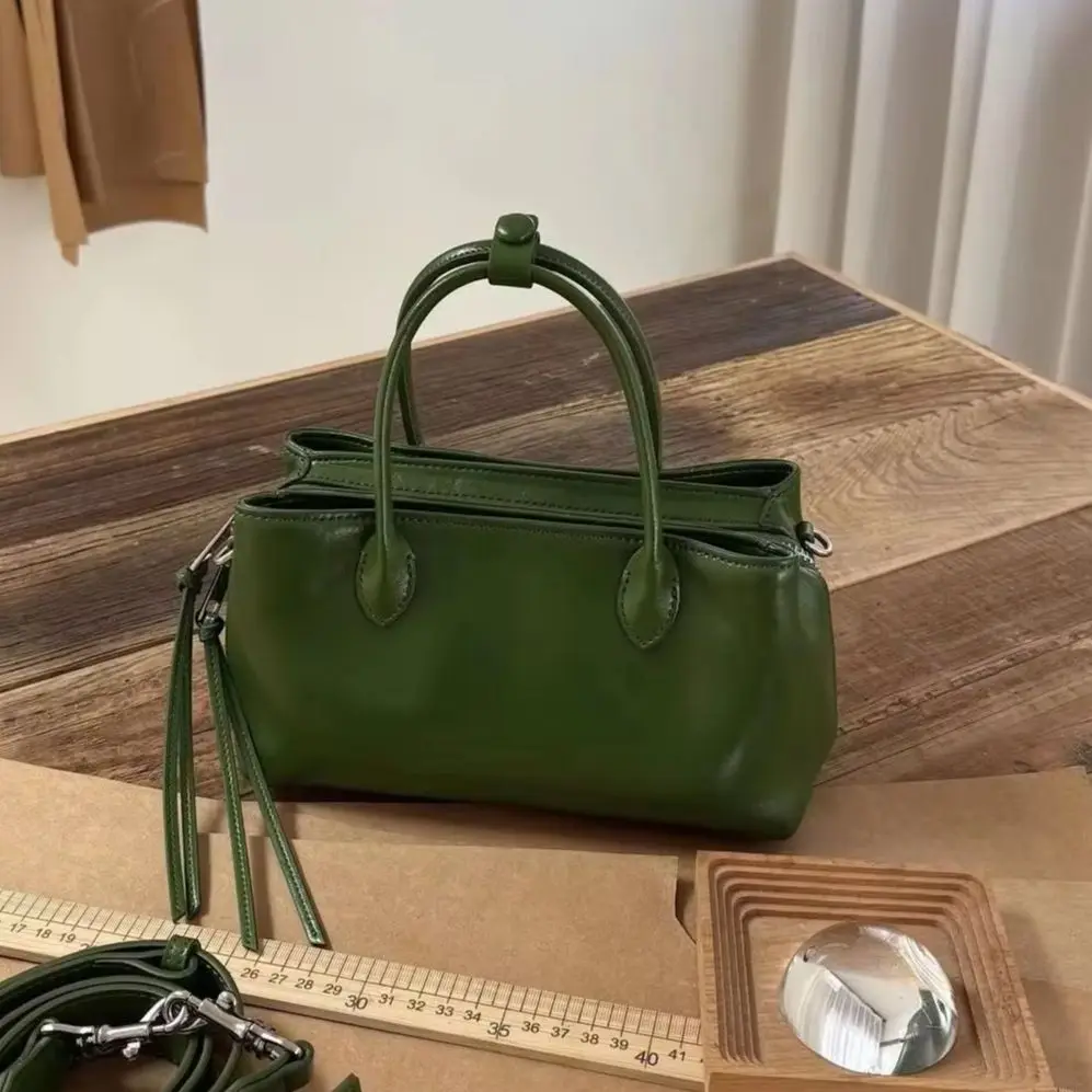 

Women's Genuine Grade Cowhide Leather Fashion Handbag Luxury Designer Brand Ladeis Shoulder Crossbody Small Bag Female Tote Bag
