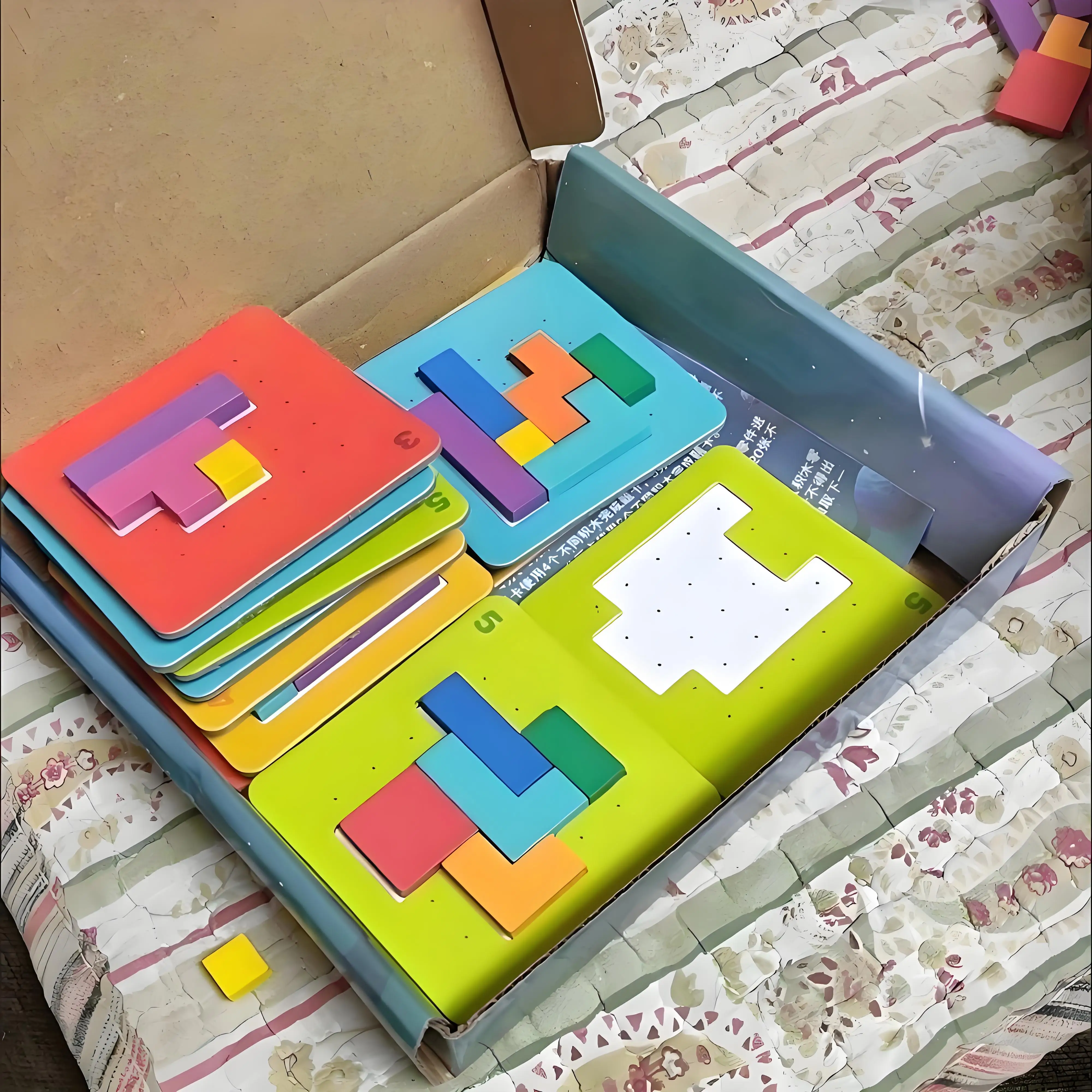 เกมปริศนาบล็อกไม้หลากสีสัน ของเล่นฝึกสมองสำหรับเด็ก - ชุดของขวัญกิจกรรมการเรียนรู้แบบมอนเตสซอรี่เพื่อการศึกษา