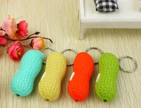 Trendy Toy Mini Simulation Peanut LED FlashLights Keychain Modeling Creative Lights LED Small Bag Hanging Gift