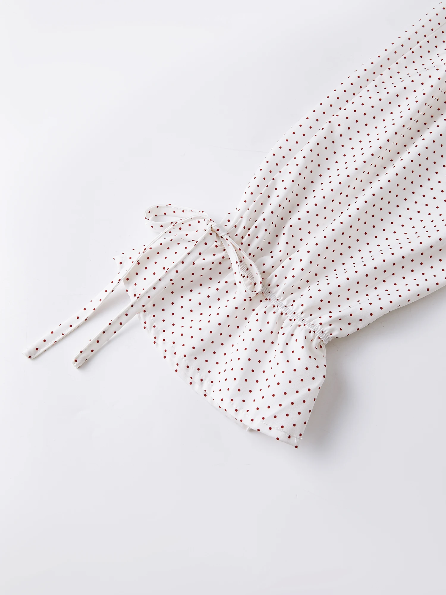 Stijlvolle capribroek met stippen voor dames, trendy casual loungebroek met ruches en trekkoord en handige zakken