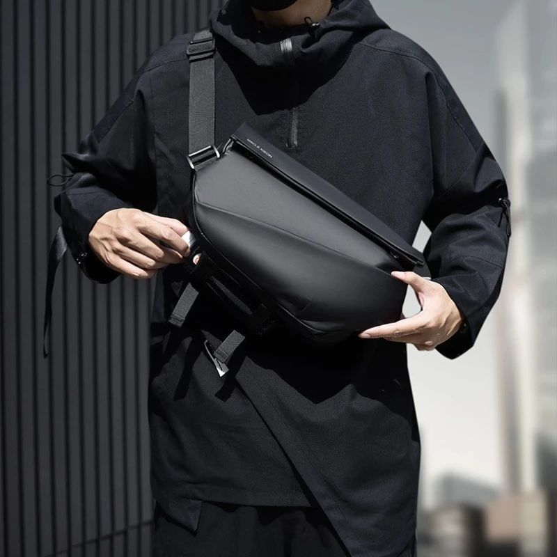New Men's Crossbody Cycling Bag Tide Shoulder Bag Multifunctional Locomotive Function  Chest bale Functional Backpack Mailer Bag