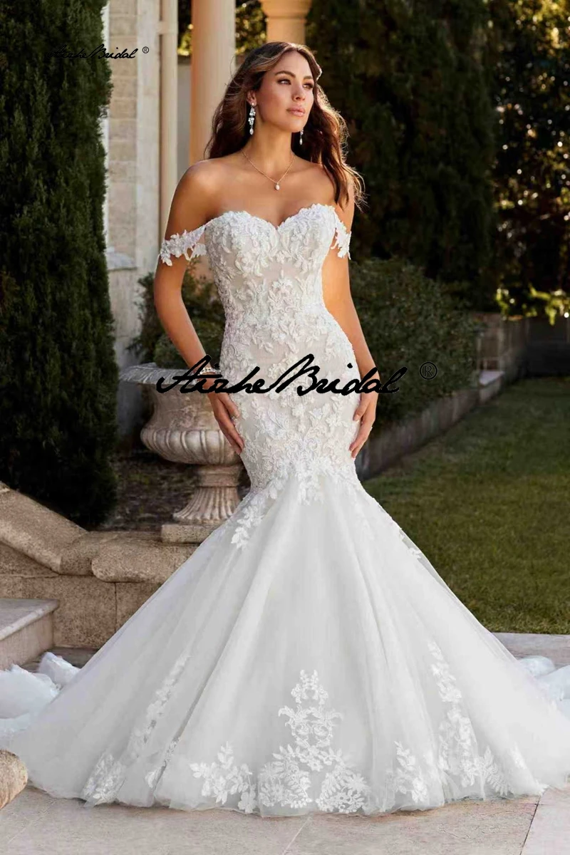 Schulterfreie Meerjungfrau-Brautkleider, individuelle Spitzenapplikationen, langes Brautkleid, ärmelloses, rückenfreies Boho-Brautkleid