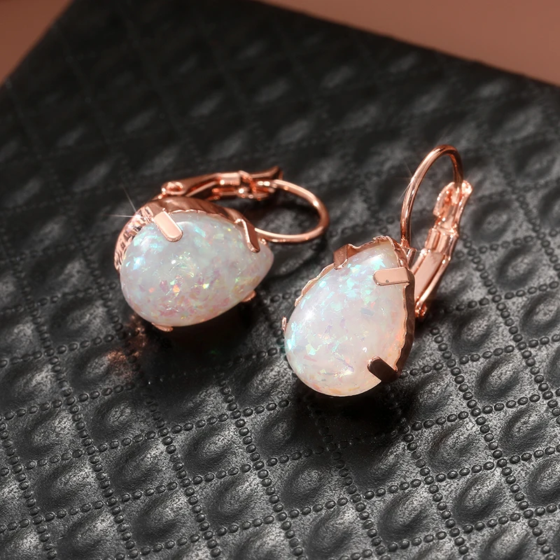 Exquisite Imitation Ovaler Opalstein Tropfen-Ohrringe Elegante Glänzende Ohrstecker für Damen Hochzeitsschmuck Verlobungsgeschenk Accessoires