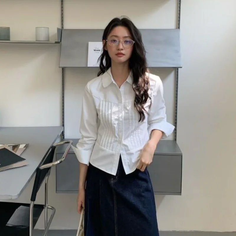 

Женская белая рубашка с отложным воротником и длинным рукавом, весенне-летняя, хлопковая, приталенная, с эффектом утяжки талии, с воротником-стойкой