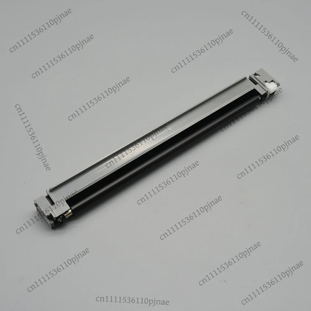 

MC-3100 Main Charge Roller Assembly for KYOCERA M3040 M3145 M3540 M3550 M3560 M3645 M3655 M3660 P3045 P3050 P3055 P3060 P3145