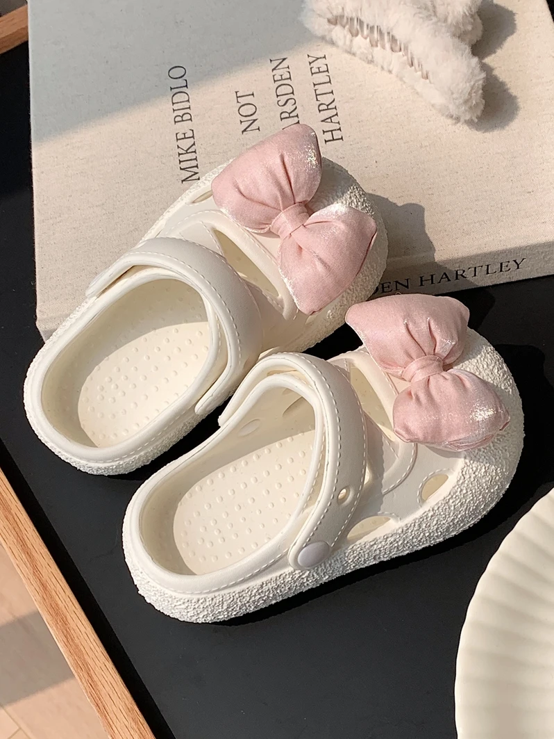 

Children's Hole Garden Shoes Summer Ins Sweet Pink Bow Girl Sandals And Slippers Princess Shoes