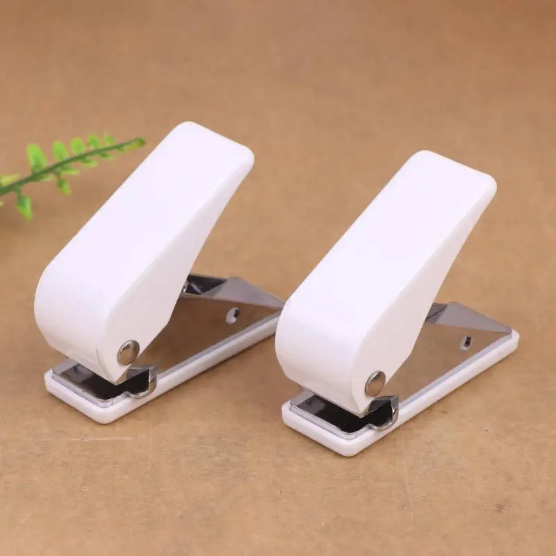 

Professional Dart Flight Puncher With 50pcs Dart Wing Fixed O-Ring Darts Retainer Accessories For Securing Darts