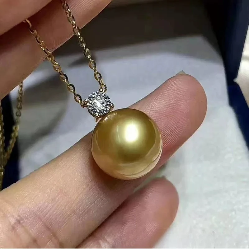 

9-14mm 18K Gold Natural South Sea Golden Pearl Pendant, Princess Style Intense Luster Medium Gold Round, with Free Silver Chain