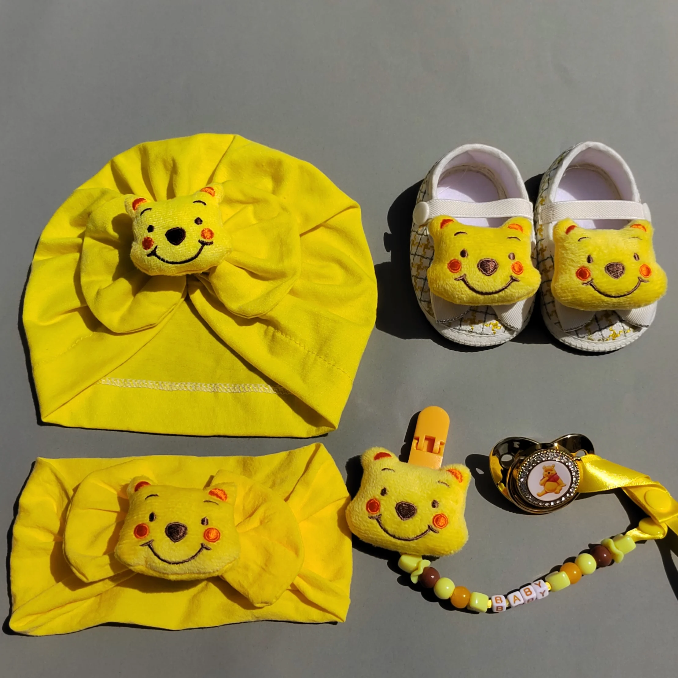 Disney Winnie the Pooh Image Bright yellow keep bite pacifier with new warsocks Bandana hat Baby warm decor to help baby sleep