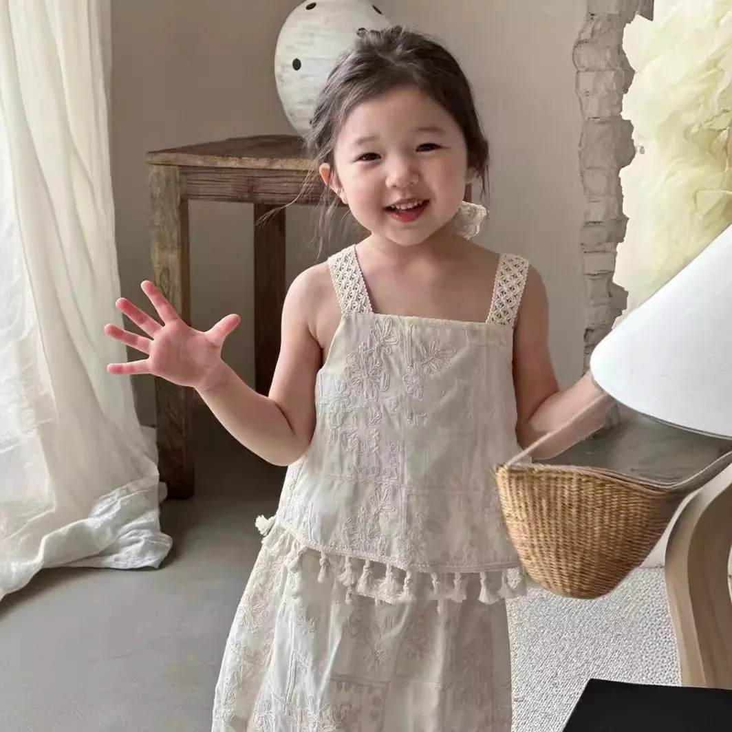 Baby Girl Clothes Suit Wheat Season 2024 Summer New Korean Girls Lace Lace Halter Top Girls Lace Half Skirt 2-piece Set