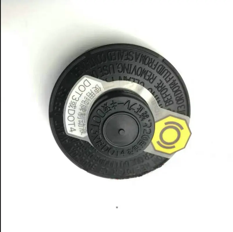 Apply to  vios, crown, Reiz, Highlander, RAV4, Camry, corolla,  Brake oil pot cover  One price，Please note the model