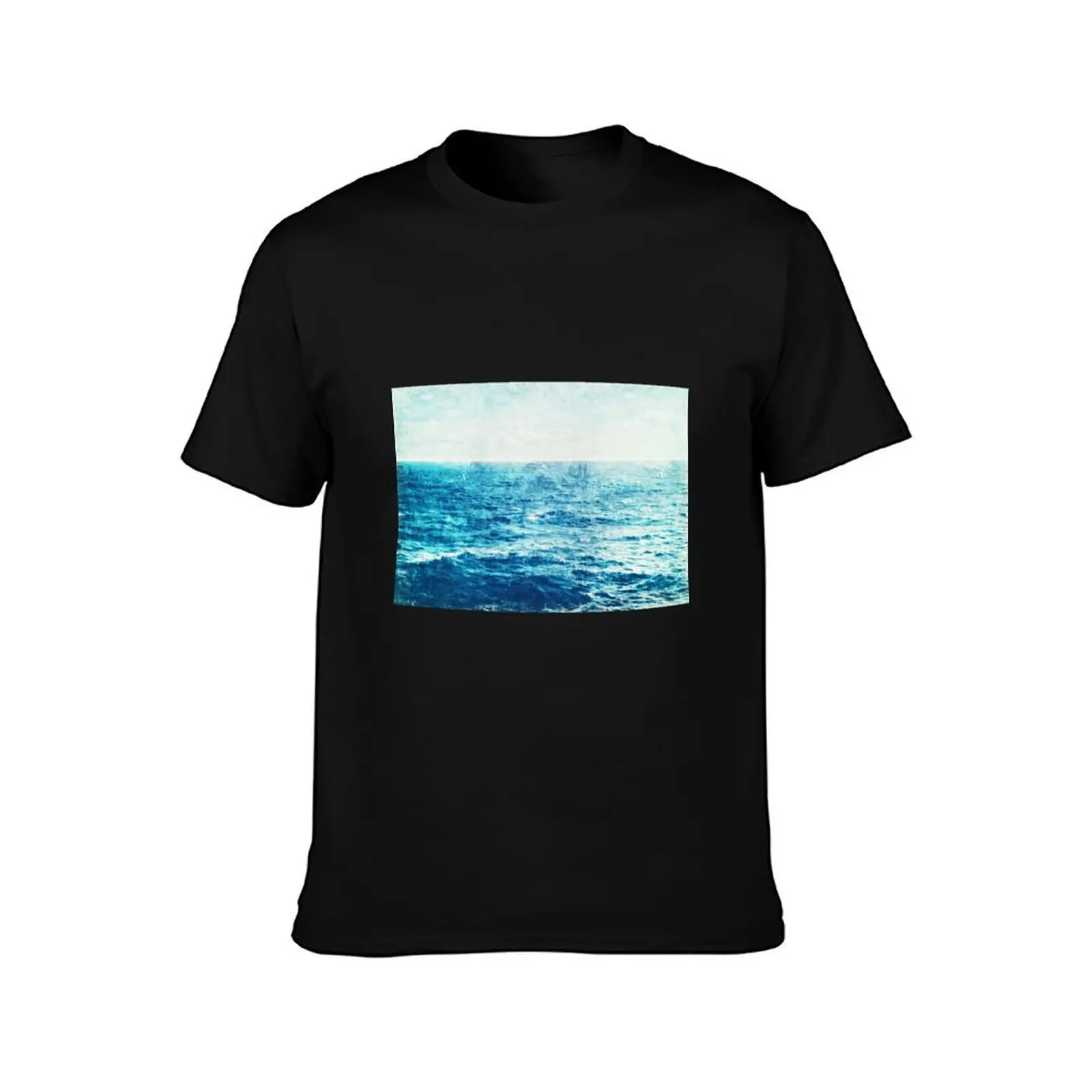 Endless Ocean T-Shirt Lightweight Print T-Shirt