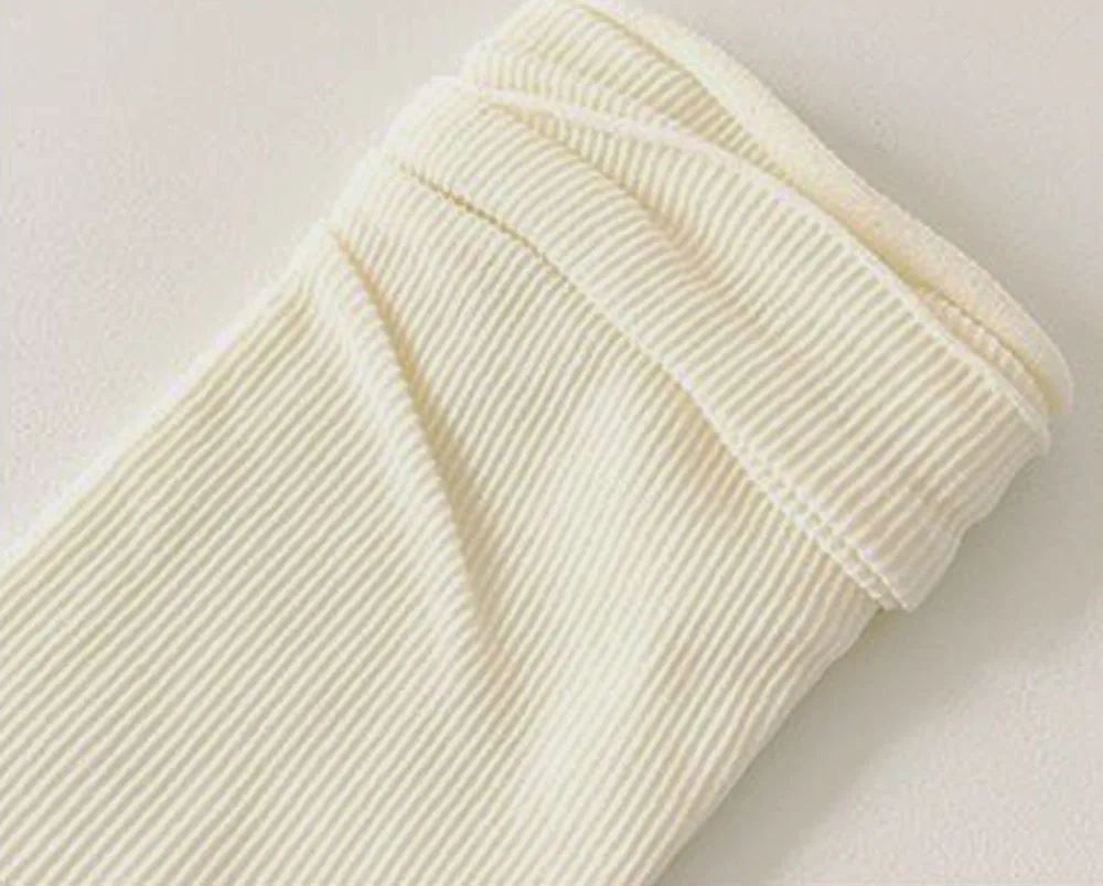 5/10 Pairs Ice Silk Women's Middle Tube Thin Socks Summer Cool Black and White Socks Ice Pile Ladies' Casual Socks image 4