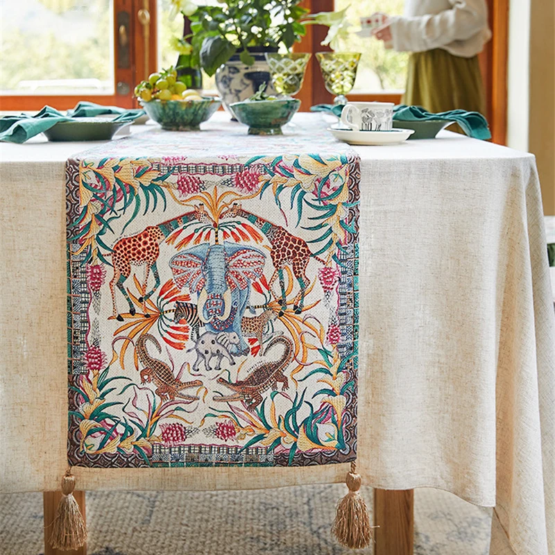 Retro American Table Runner Ambient Jungle Animal Tablerunner Cover Cloth Hand-painted Elephant Crocodile Coffeetable Tablecloth