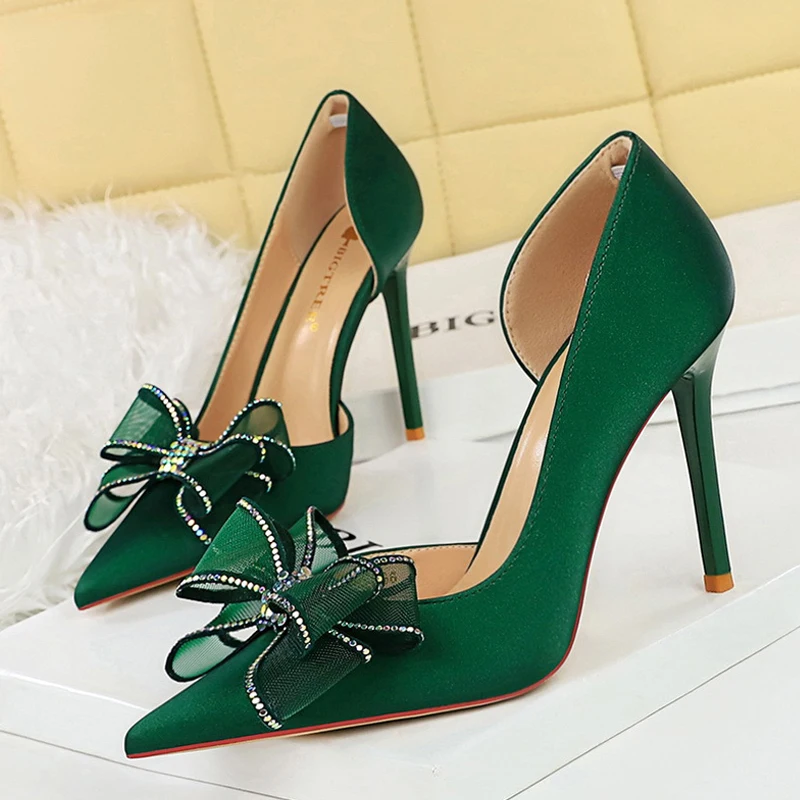 BIGTREE Fashion Square CRYSTAL Flower Lace Women Pumps Hollow Thin Heels Elegant Wedding Party Shoes Zapatos Mujer