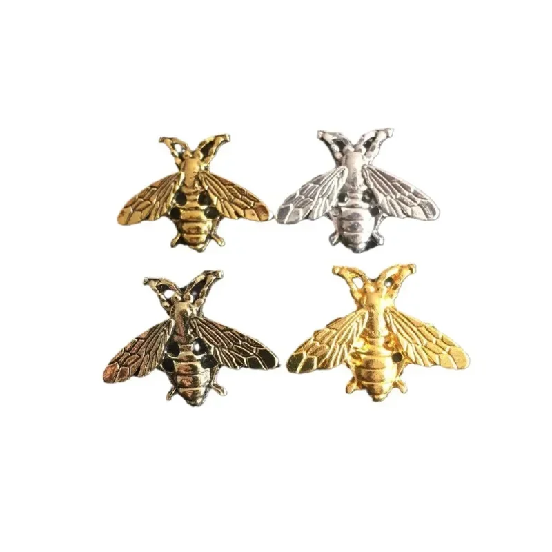 

Bee Brooch Pins For Men Women Retro Cute Small Bee Insect Brooch Broach Needle Accessories Party Jewelry