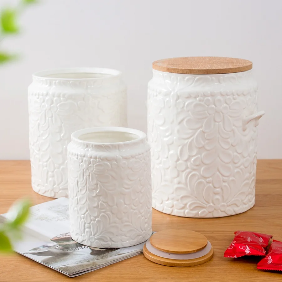 Custom Embossed Porcelain Food Storage Container Ceramic Tea Coffee Sugar Canister Set with Bamboo Lid