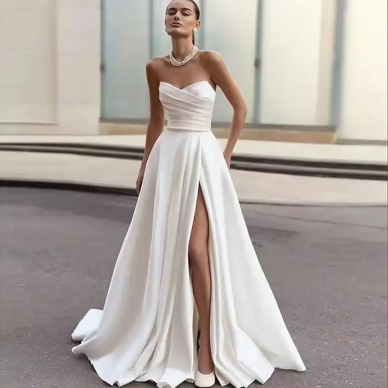 

Атласные простые свадебные платья без бретелек с высоким разрезом по бокам, корсет сзади, свадебное платье, индивидуальное минималистское свадебное платье трапециевидной формы