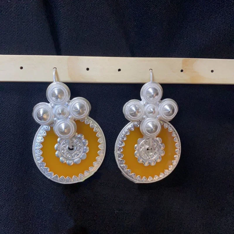 

Liangshan Yi Ethnic Handmade silver Earrings for Women, New Vintage Simple Fashion, Ethnic Style, Unique Ear Hook Jewelry