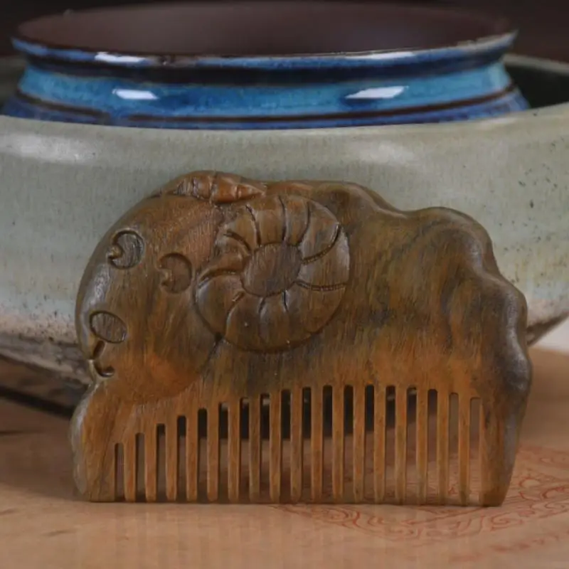 Mini Natural Sandalwood Zodiac Sheep Hair Comb Anti-Static Scalp Massage Wooden Detangling Comb For Baby Ladies Hair Care