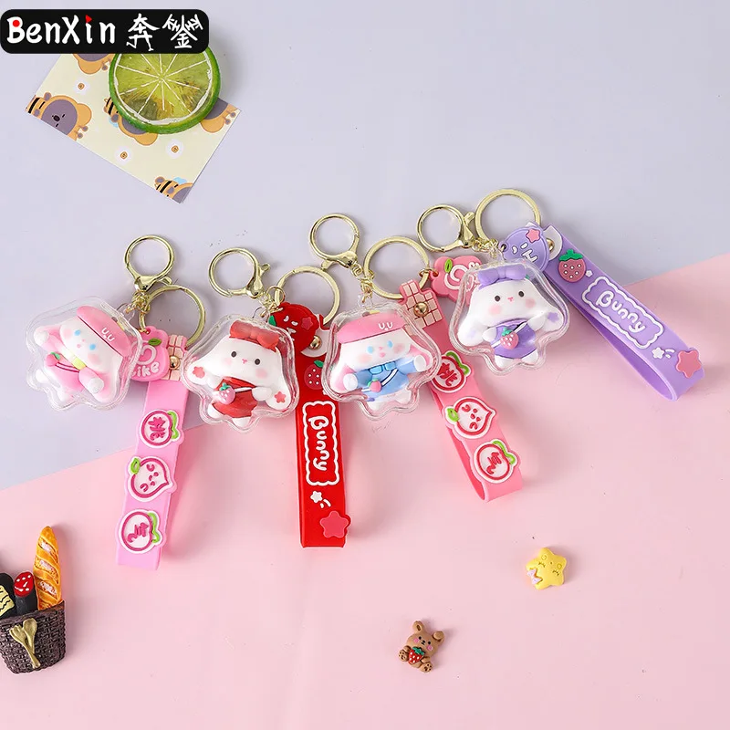 Minso Cartoon stella creativa Portachiavi coniglio fragola Borsa squisita da donna, ciondolo per auto con portachiavi in resina epossidica