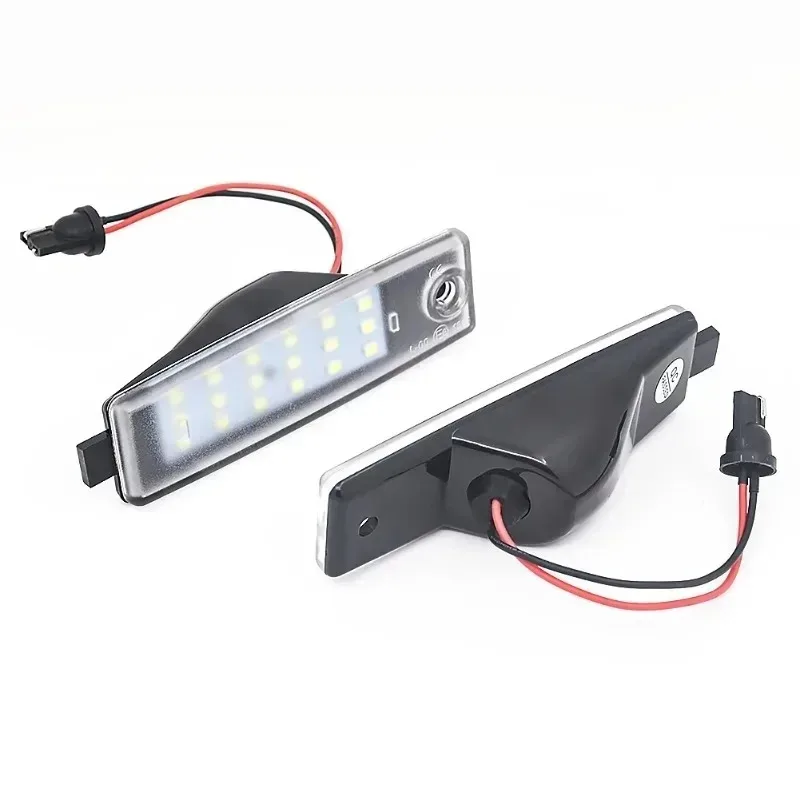 

2pcs White License Plate Light LED Number Plate Lamp for Toyota Harrier Hiace Highlander Kluger Land Cruiser RAV4